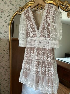 White Floral Lace V-Neck Tiered Dress